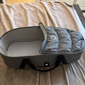 Gray Baby Carrycot( bugaboo bee6)